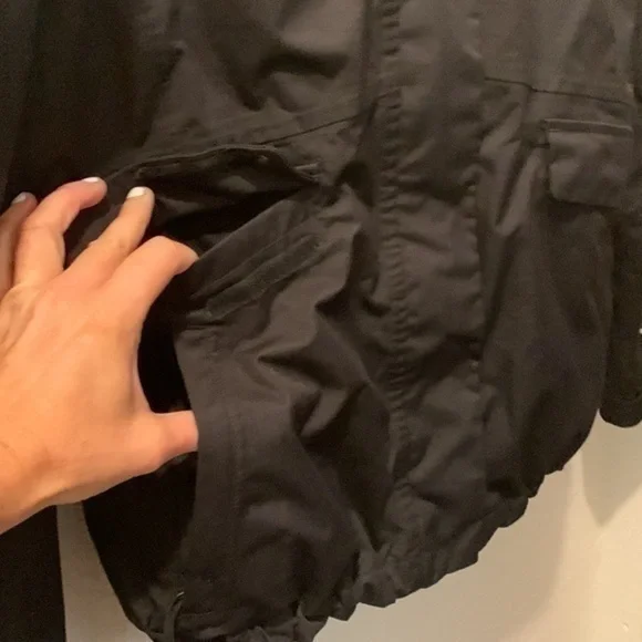 The North Face black hooded jacket dryvent - Picture 5 of 12